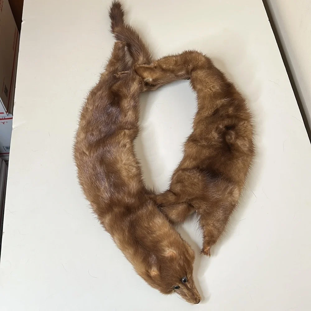 Vintage Fur collar scarf - Picture 4 of 8